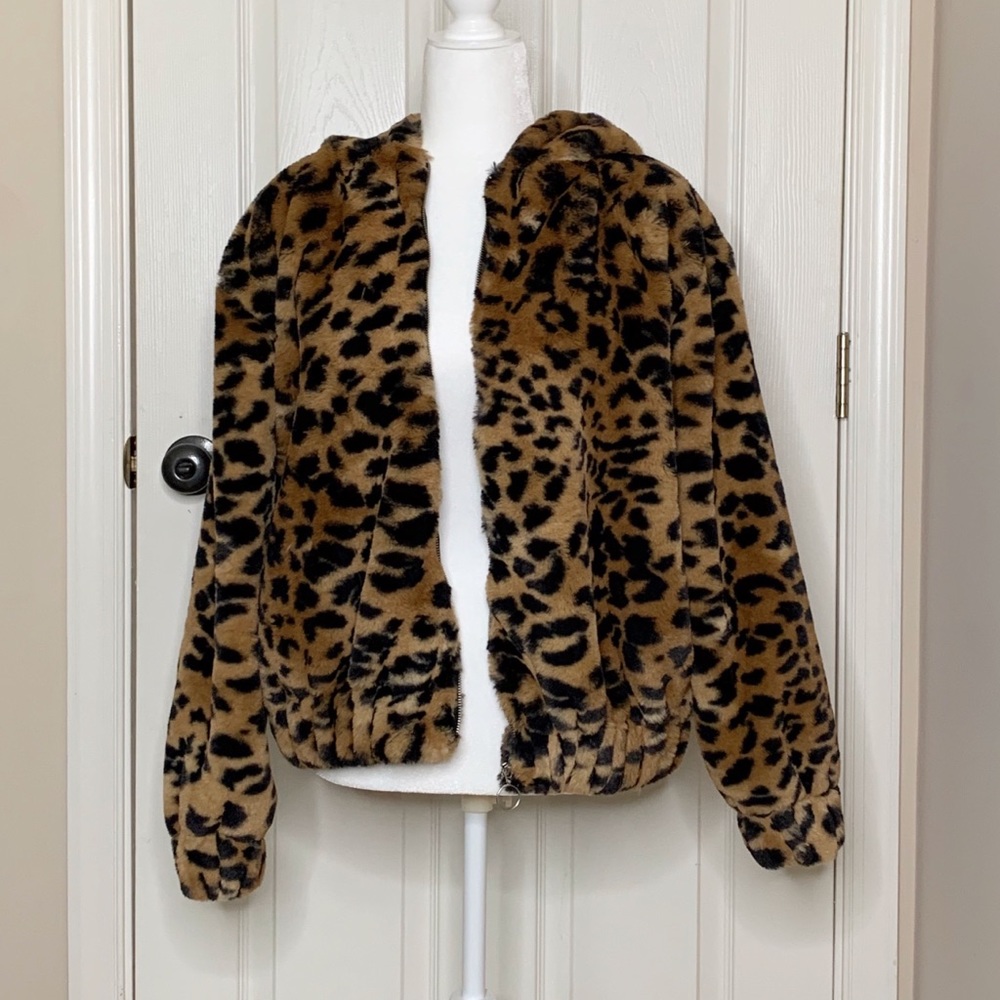 Wild Fable Leopard Faux Fur Teddy Coat Hood Sz L - Picture 4 of 11
